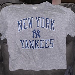 New York Yankees Cropped Tee